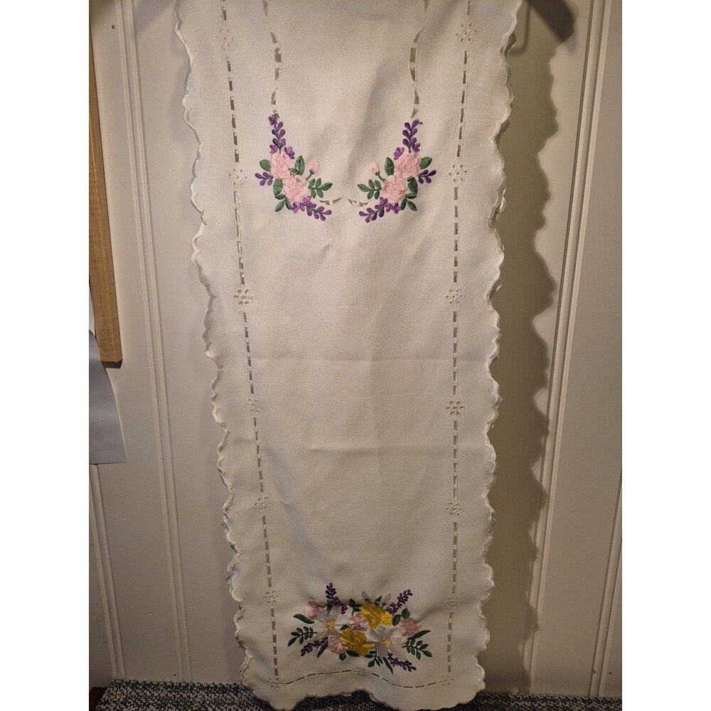 Vintage Set Embroidered Table Runners W/ Cut-out Details And Scalloped Edges 69"
